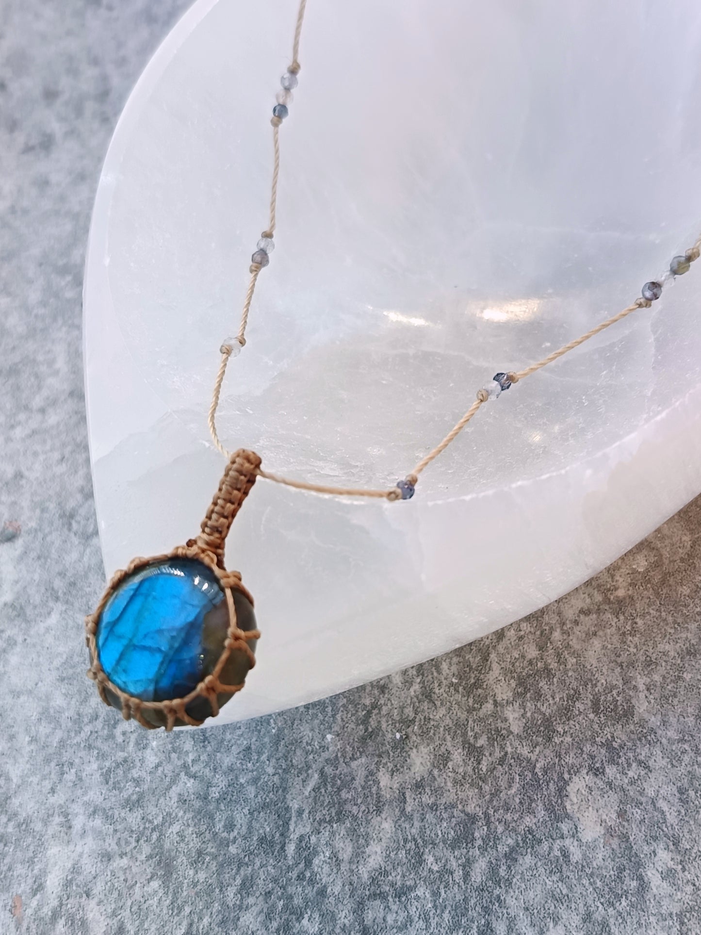 LABRADORITE