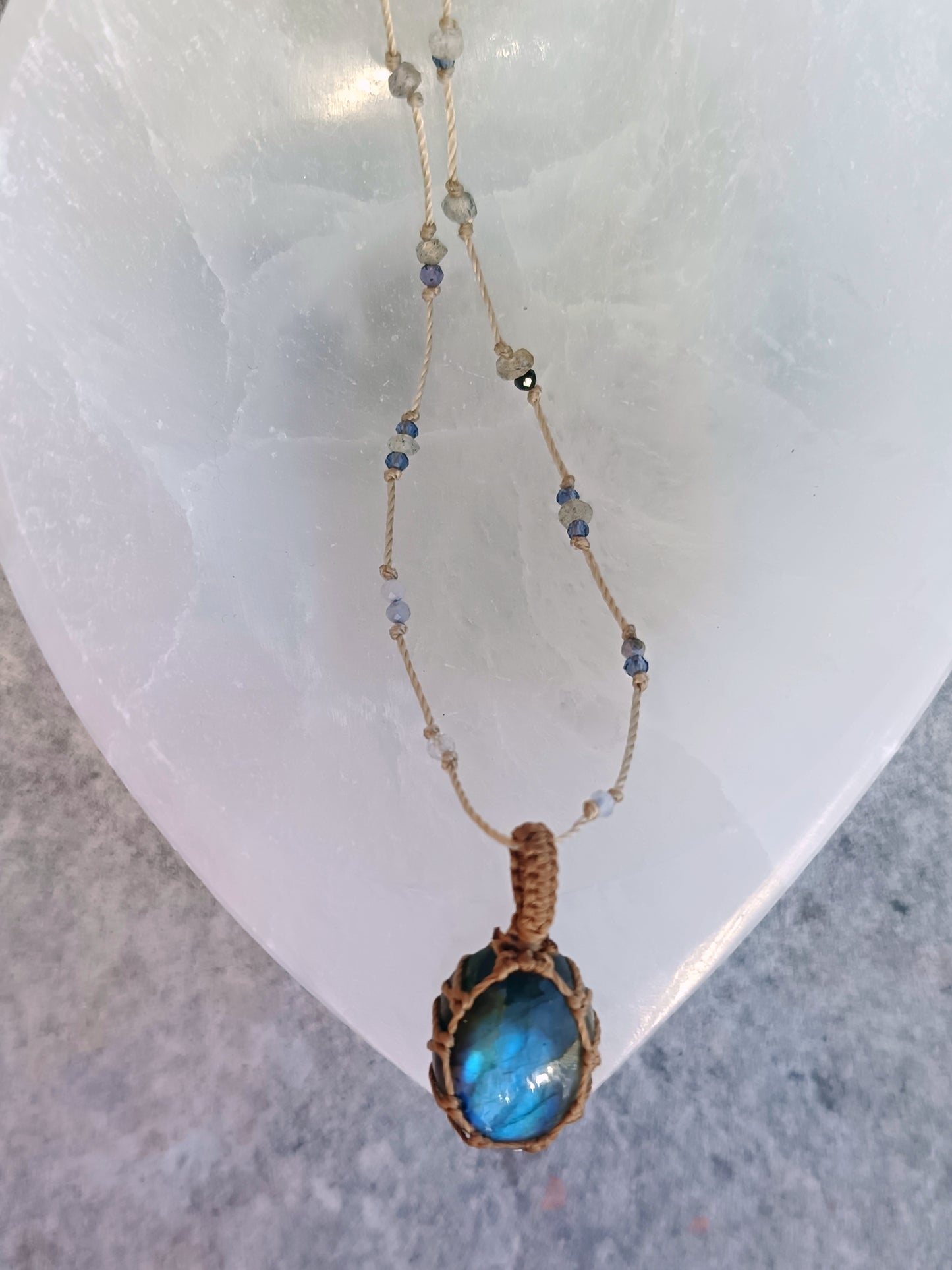 LABRADORITE