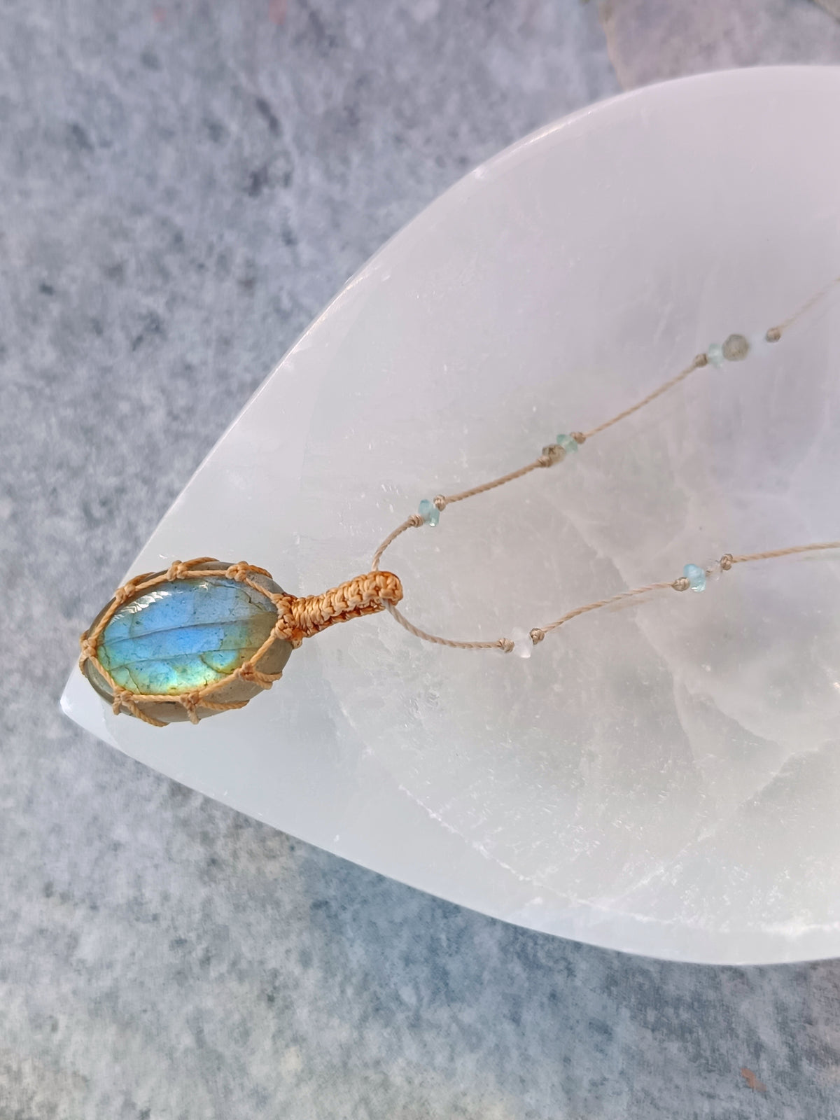 LABRADORITE
