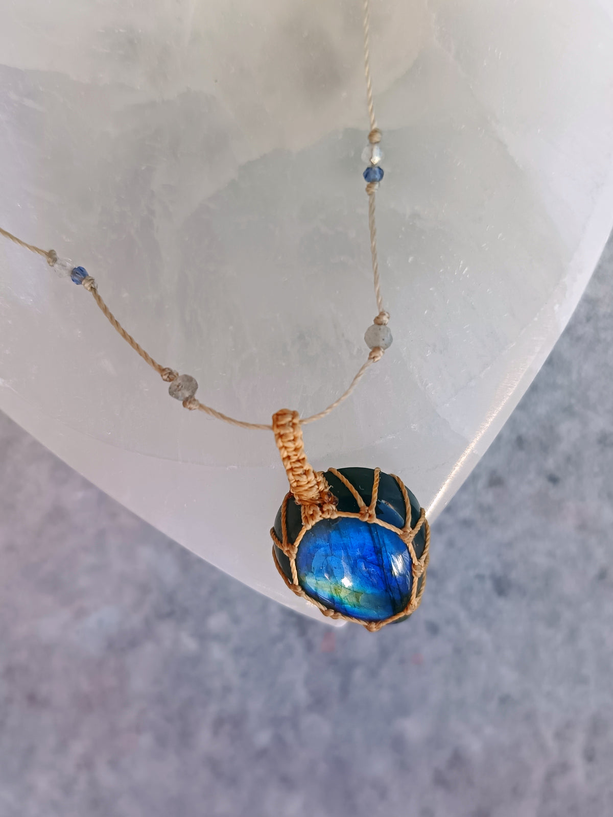LABRADORITE