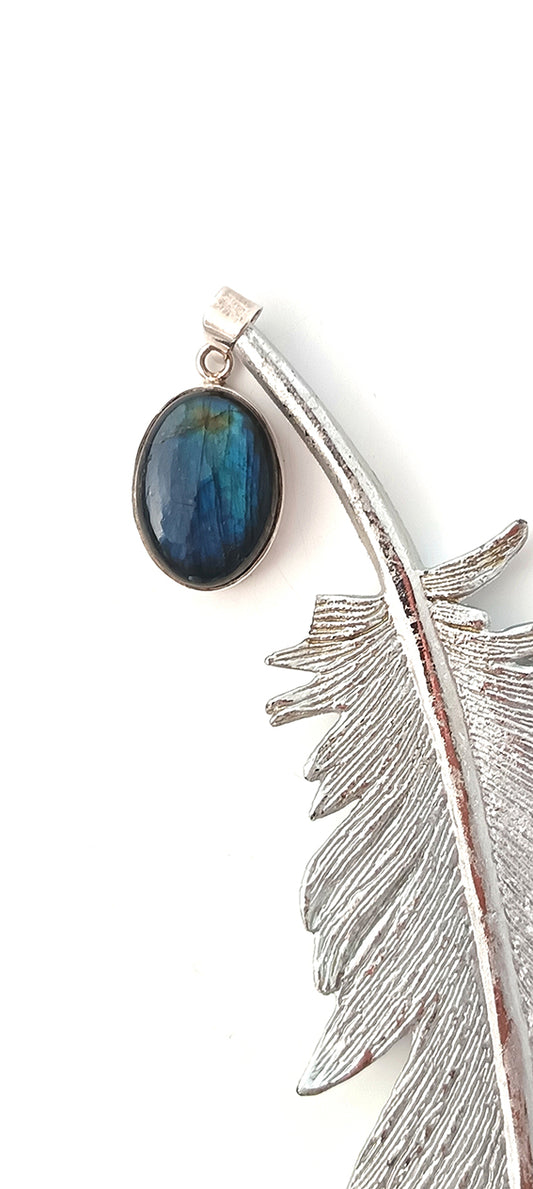 LABRADORITE